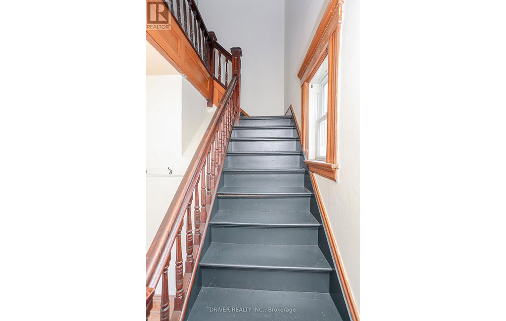 jenny mcmullin - driver realty brokerage sales representative