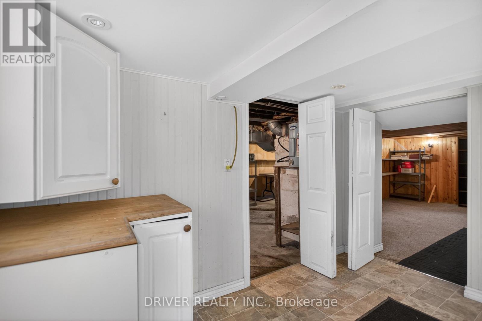 230 Alma Street — Photo 017