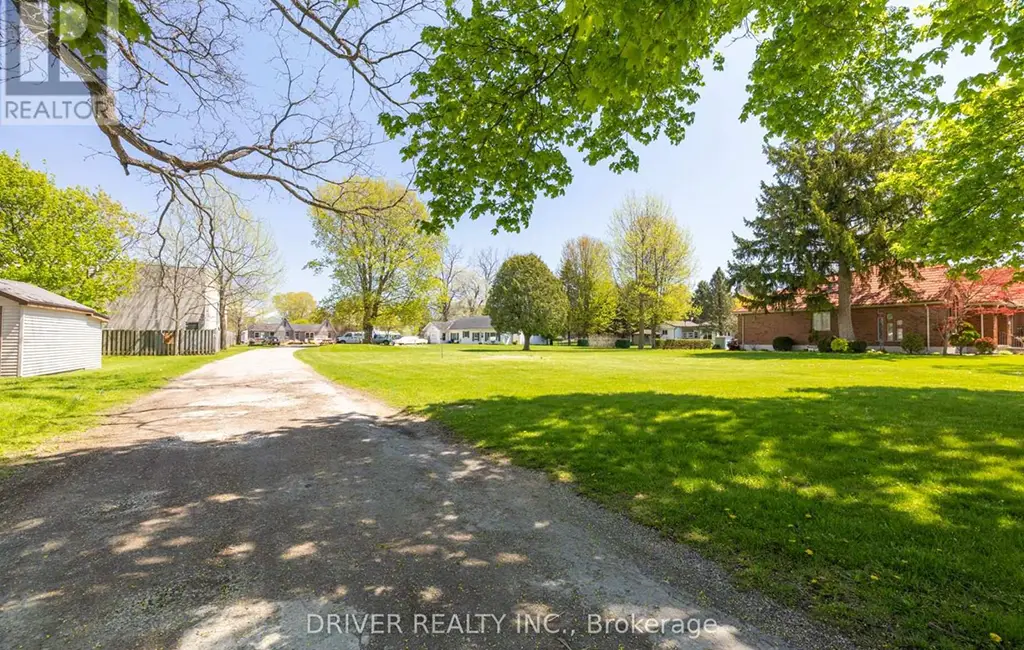 25 St. George Street — Lot